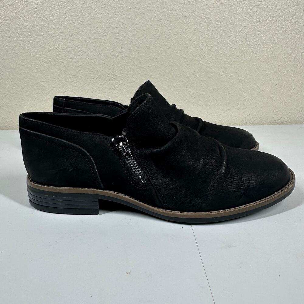 Clarks Collection Leather Side Zip Shooties Camzin Pace Black Size 8 W Wide